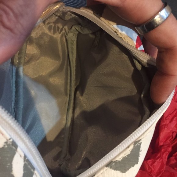 🖤 BUNDLE 3 for $15 🖤 OR $8 EACH ★    Lips Cosmetic MakeUp Bag NWOT - Picture 5 of 6